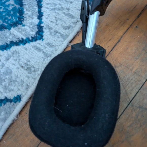 Astro A50 Wireless Gen 1 Gaming Headset with Mix amp - Picture 6 of 7